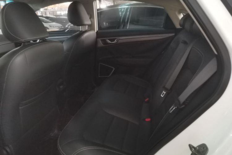 GEELY Emgrand GL 2019 car image #15