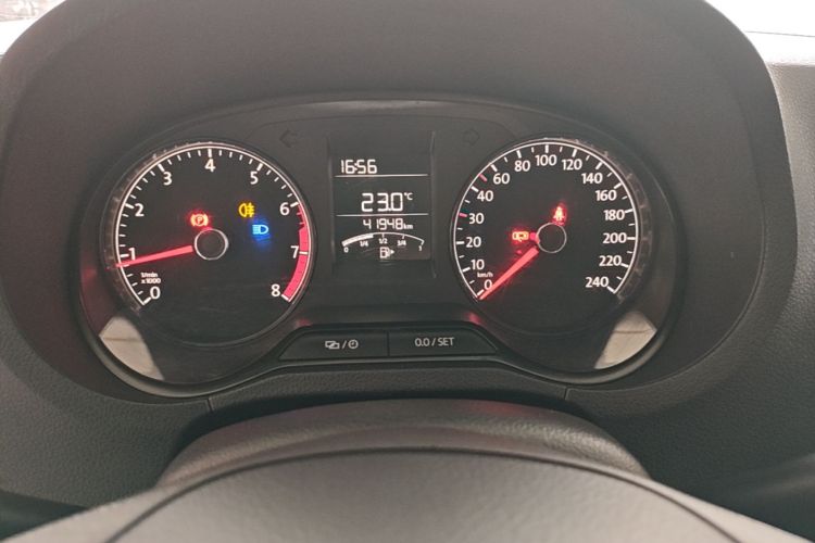 Volkswagen Polo 2017 #12 Volkswagen Polo 2017 car image #12