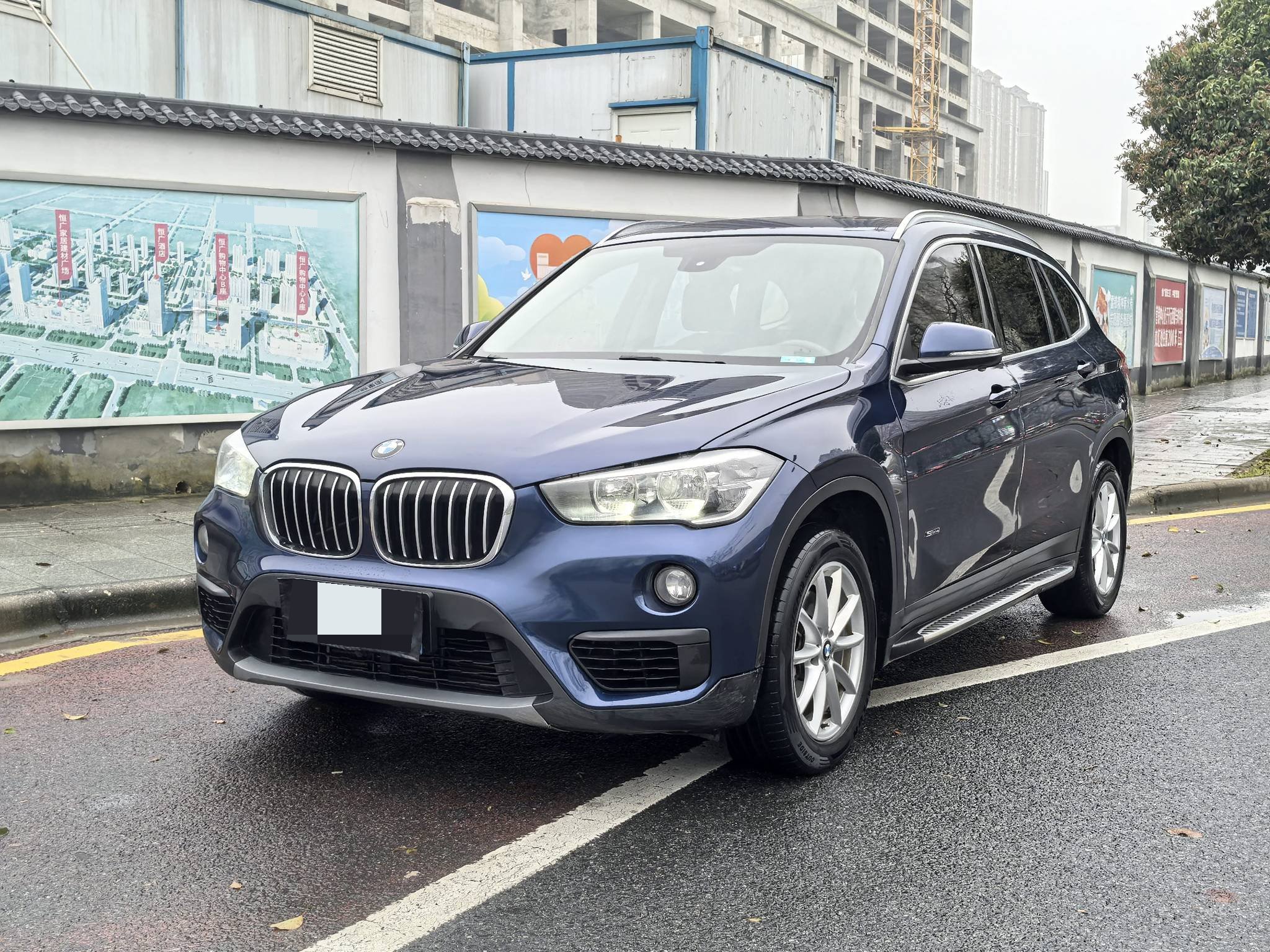 BMW X1 2018 BMW X1 2018 car image