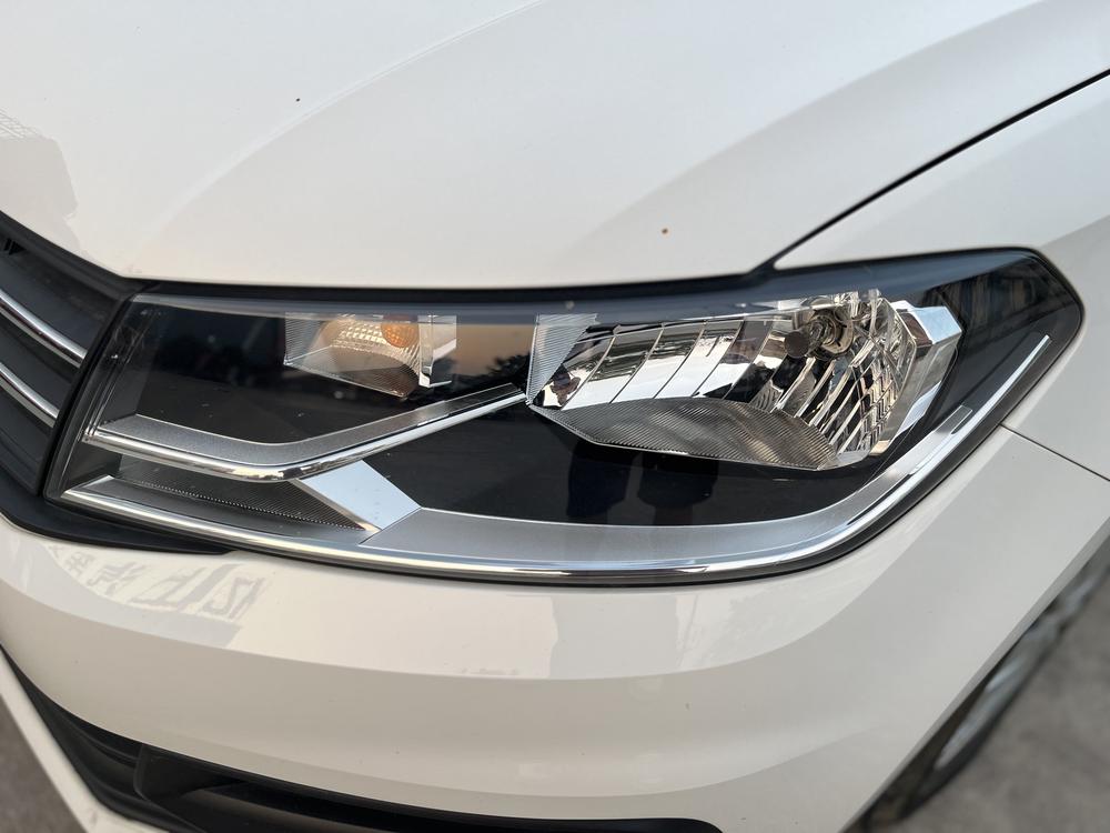 Volkswagen Santana 2022 car image #8