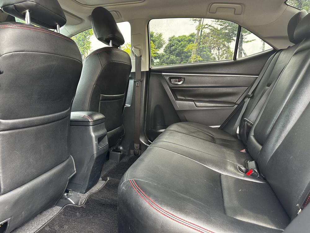 Toyota Corolla 2019 #17 Toyota Corolla 2019 car image #17