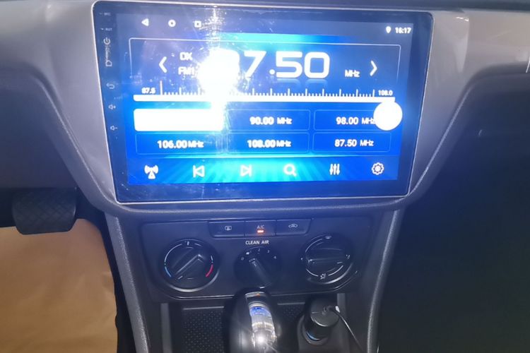 Volkswagen Lavida 2019 car image #13