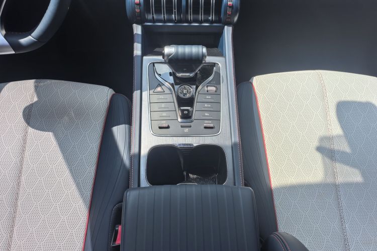 BYD Yuan Plus 2022 #20 BYD Yuan Plus 2022 car image #20