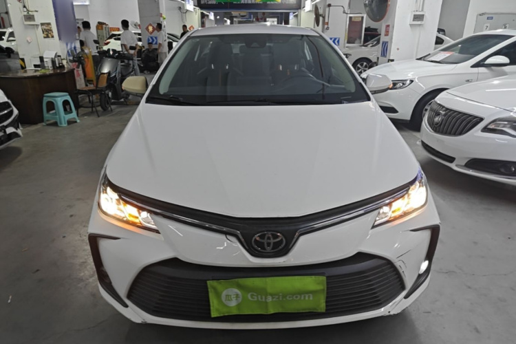 Toyota Corolla 2023 car image #3