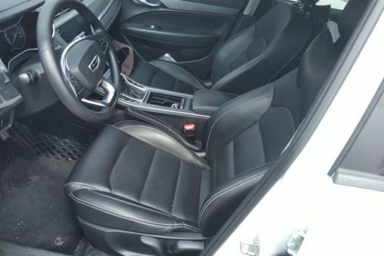 GEELY Emgrand 2022 car image #15