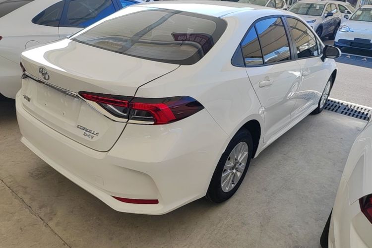 Toyota Corolla 2023 #5 Toyota Corolla 2023 immagine di auto #5