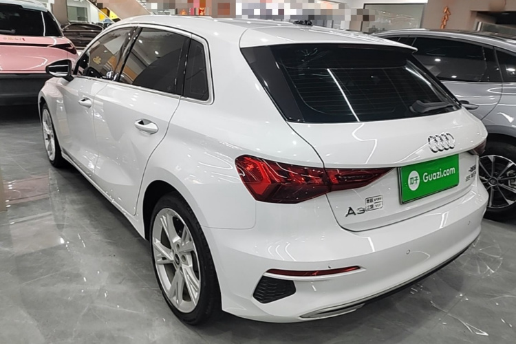 Audi A3 2023 صورة سيارة #5