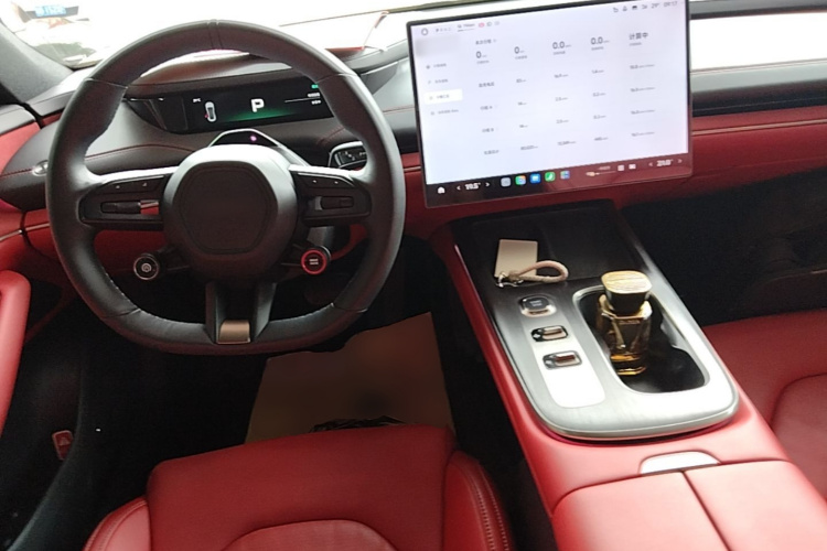 MI SU7 2025 car image #11