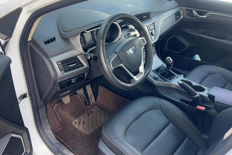 GEELY Emgrand GS 2018 car image #10