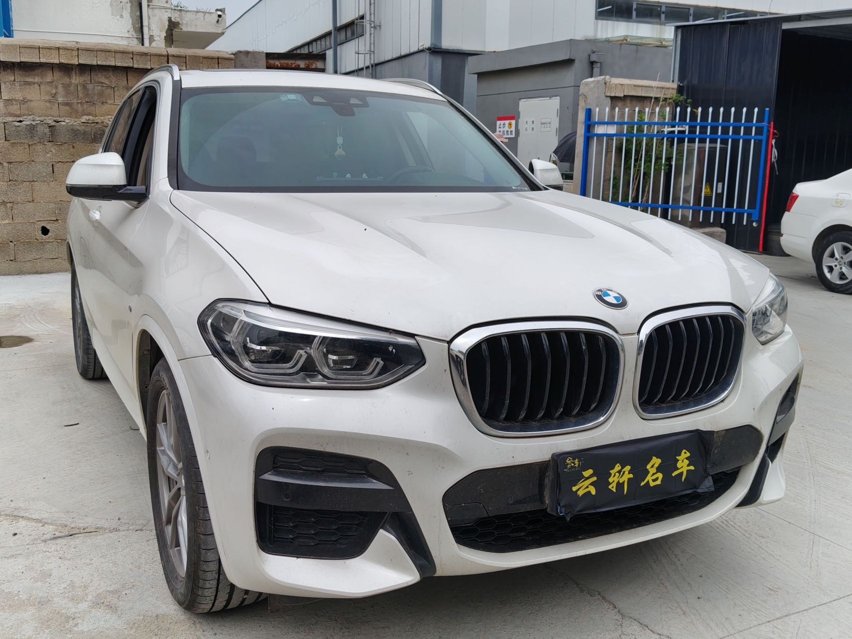 BMW X3 2021 car image #3