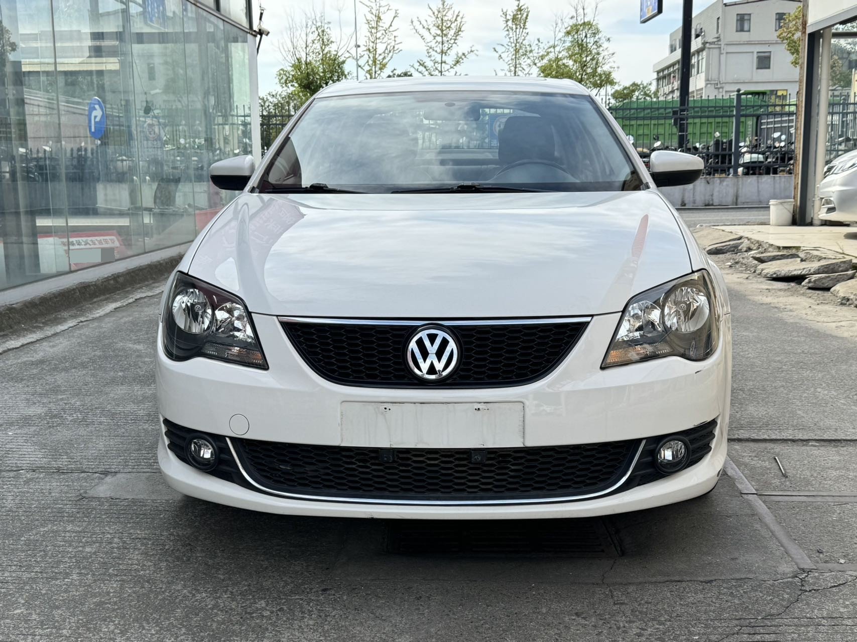 Volkswagen Bora 2012 car image #2