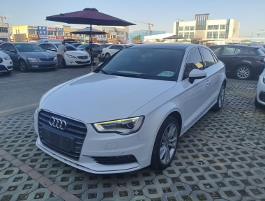 Audi A3 2016 Audi A3 2016 صورة سيارة