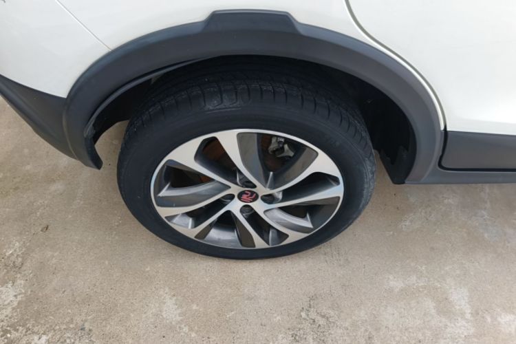 BYD Yuan 2017 car image #10