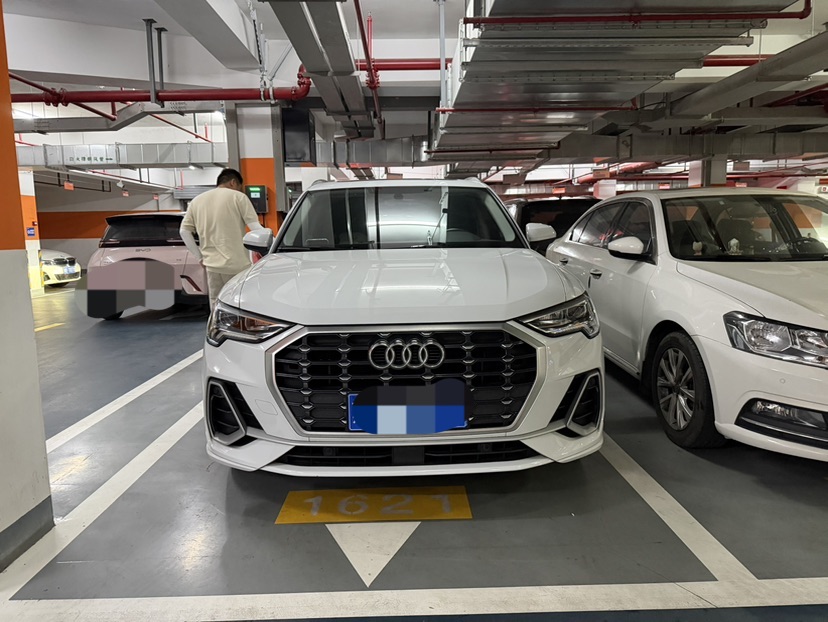 Audi Q3 2023 #2 Audi Q3 2023 car image #2