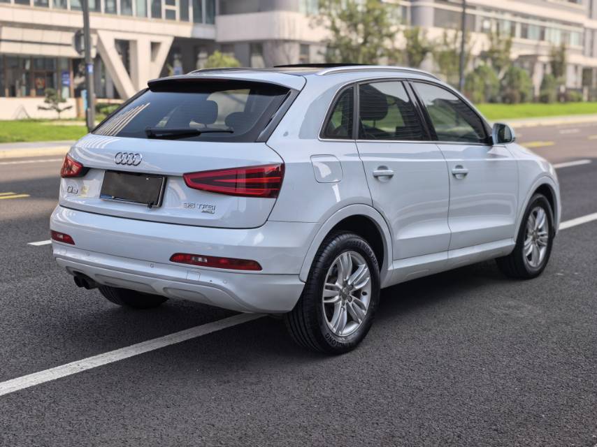 Audi Q3 2015 #7 Audi Q3 2015 car image #7
