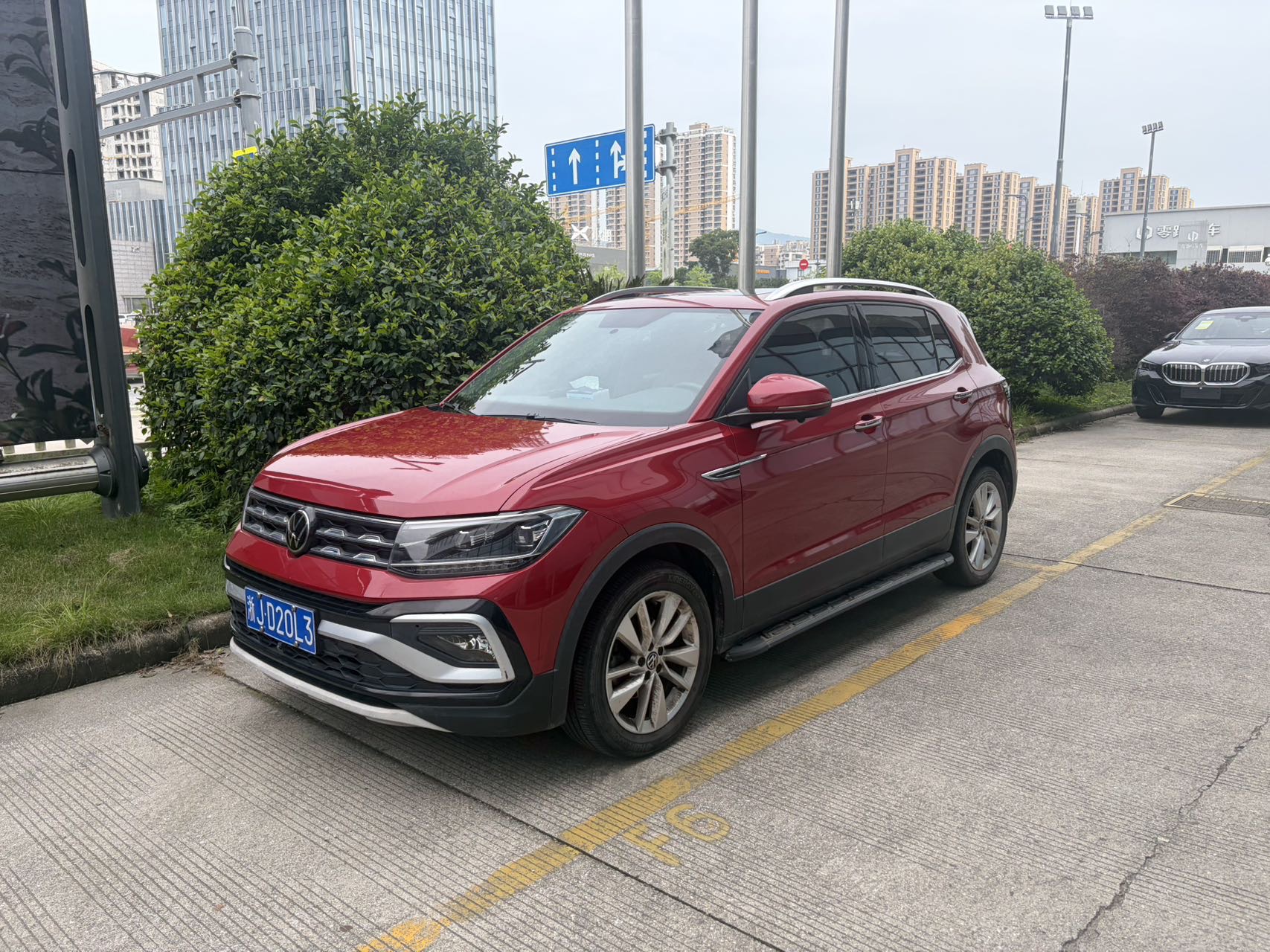 Volkswagen T-Cross 2021 Volkswagen T-Cross 2021 car image
