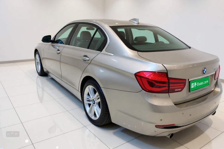 BMW 3 Series 2016 car image #5