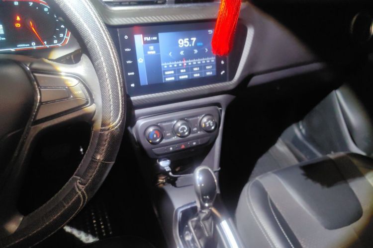 Chery Tiggo 3x 2019 #13 Chery Tiggo 3x 2019 صورة سيارة #13