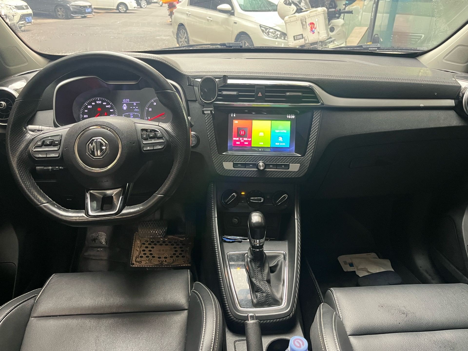 MG ZS 2018 immagine di auto #6