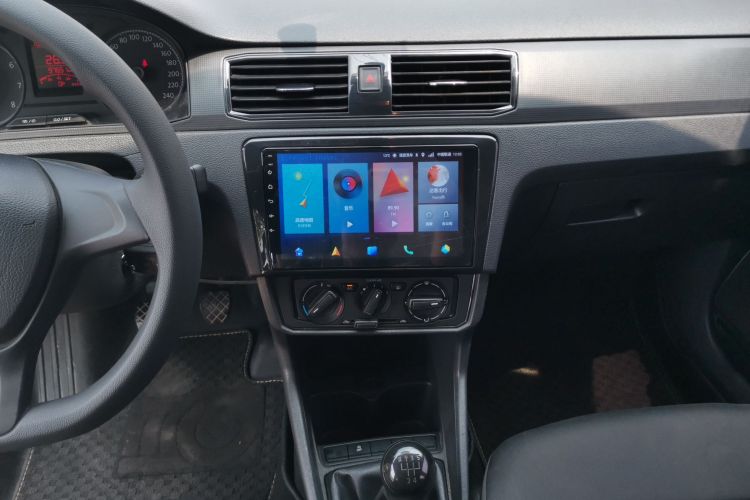 Volkswagen Santana 2020 car image #17