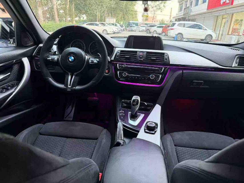 BMW 3 Series 2017 #5 BMW 3 Series 2017 car image #5