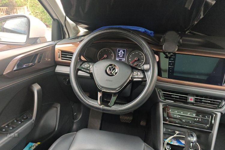Volkswagen Tharu 2020 #12 Volkswagen Tharu 2020 car image #12