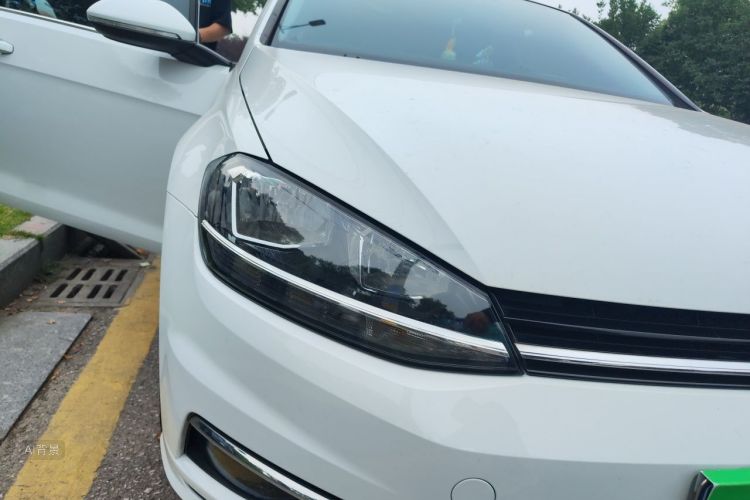 Volkswagen Golf 2018 #8 Volkswagen Golf 2018 car image #8