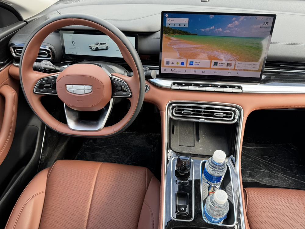 GEELY Emgrand 2025 #17 GEELY Emgrand 2025 car image #17
