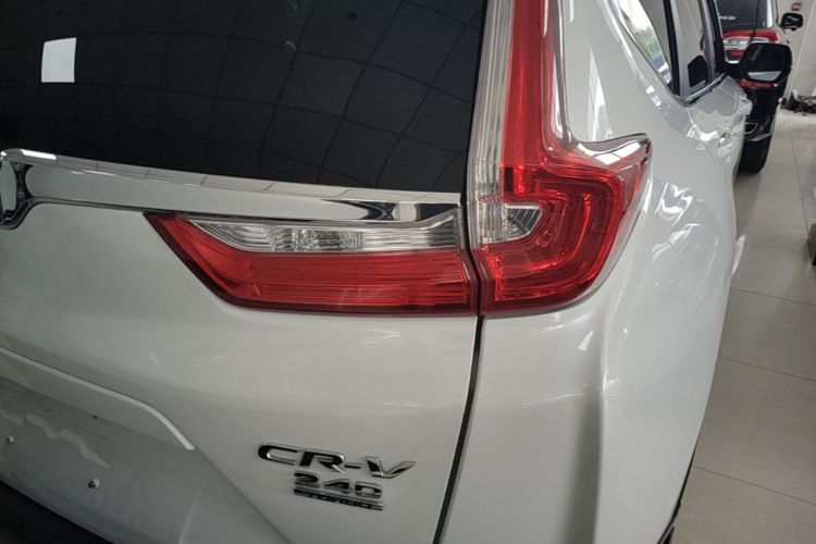 Honda CR-V 2019 #8 Honda CR-V 2019 car image #8