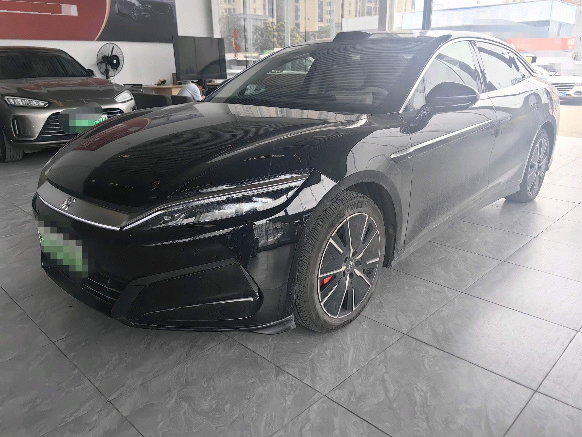 BYD HanL 2025 BYD HanL 2025 car image