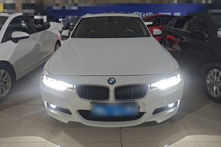 BMW 3 Series 2017 #3 BMW 3 Series 2017 صورة سيارة #3