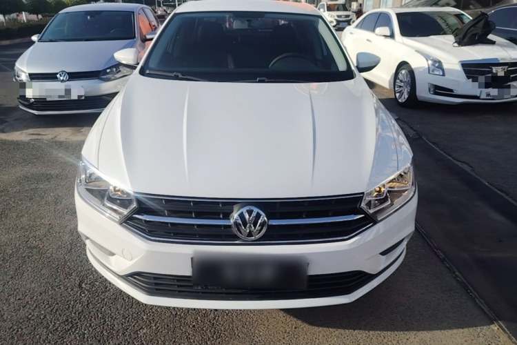 Volkswagen Bora 2020 car image #3