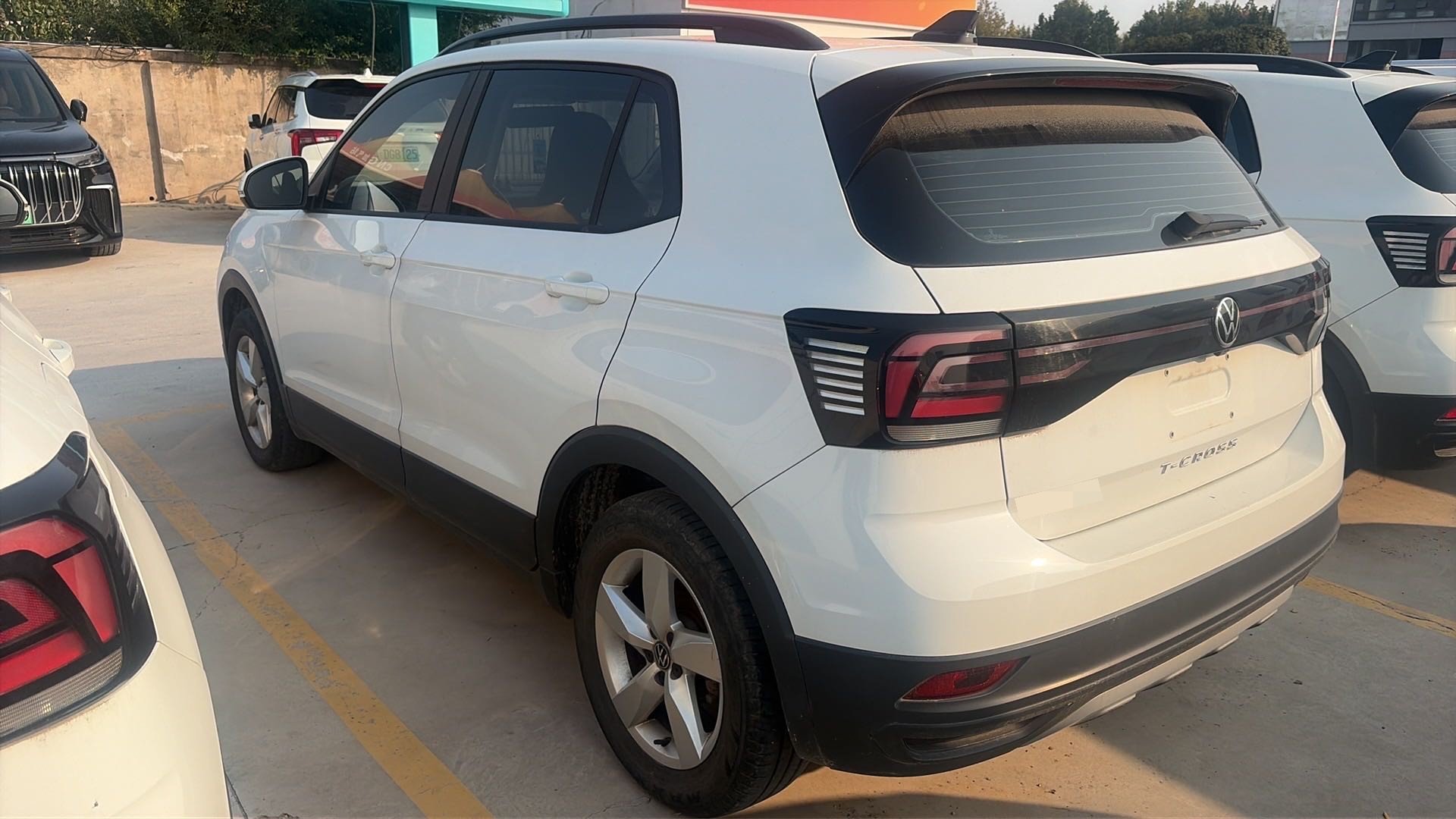 Volkswagen T-Cross 2024 #4 Volkswagen T-Cross 2024 صورة سيارة #4
