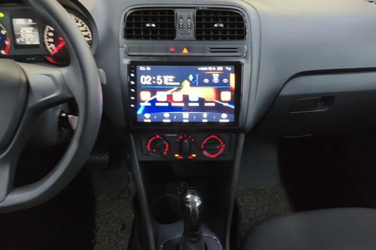 Volkswagen Polo 2016 #13 Volkswagen Polo 2016 car image #13