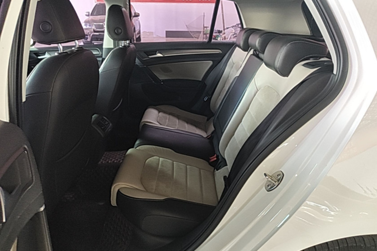 Volkswagen Golf 2017 #13 Volkswagen Golf 2017 car image #13