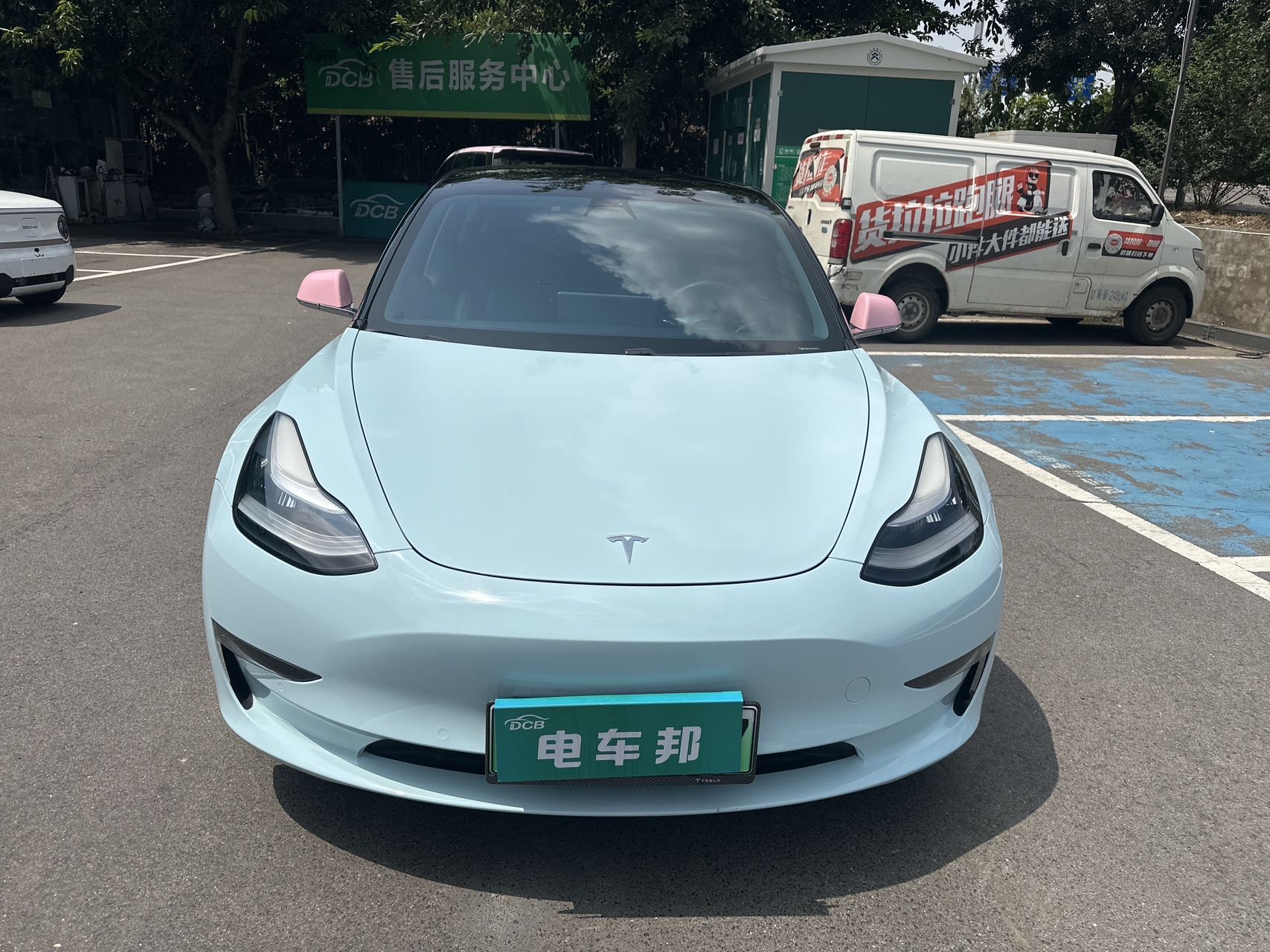 Tesla Model 3 2020 car image #2