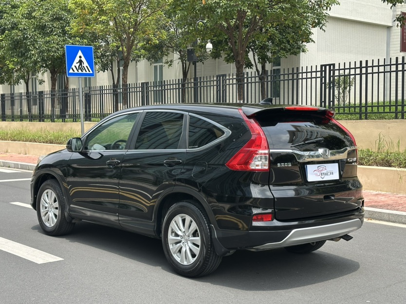 Honda CR-V 2015 #4 Honda CR-V 2015 car image #4