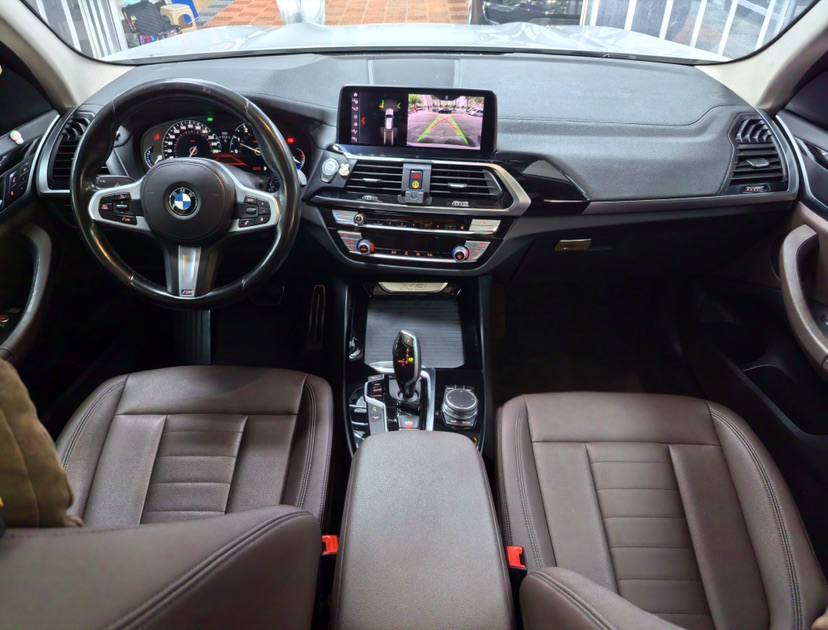 BMW X3 2019 imagem de carro #9