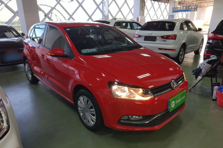 Volkswagen Polo 2016 car image #4