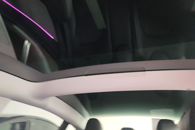 Tesla Model 3 2024 #20 Tesla Model 3 2024 car image #20