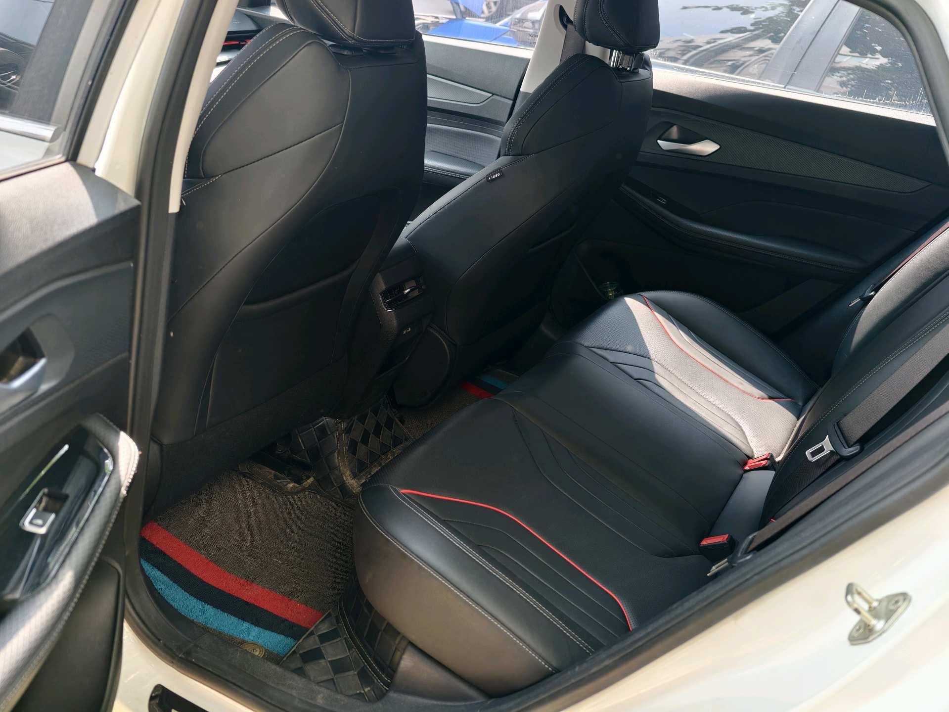GEELY Binray 2023 car image #6