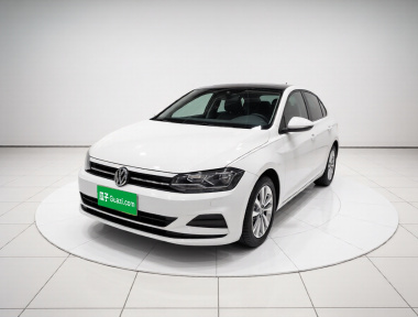 Volkswagen Polo 2020 immagine di auto 
