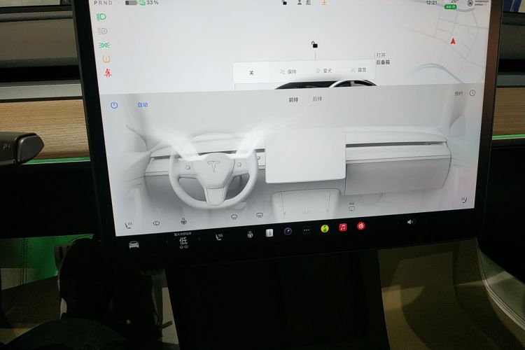 Tesla Model 3 2022 car image #13
