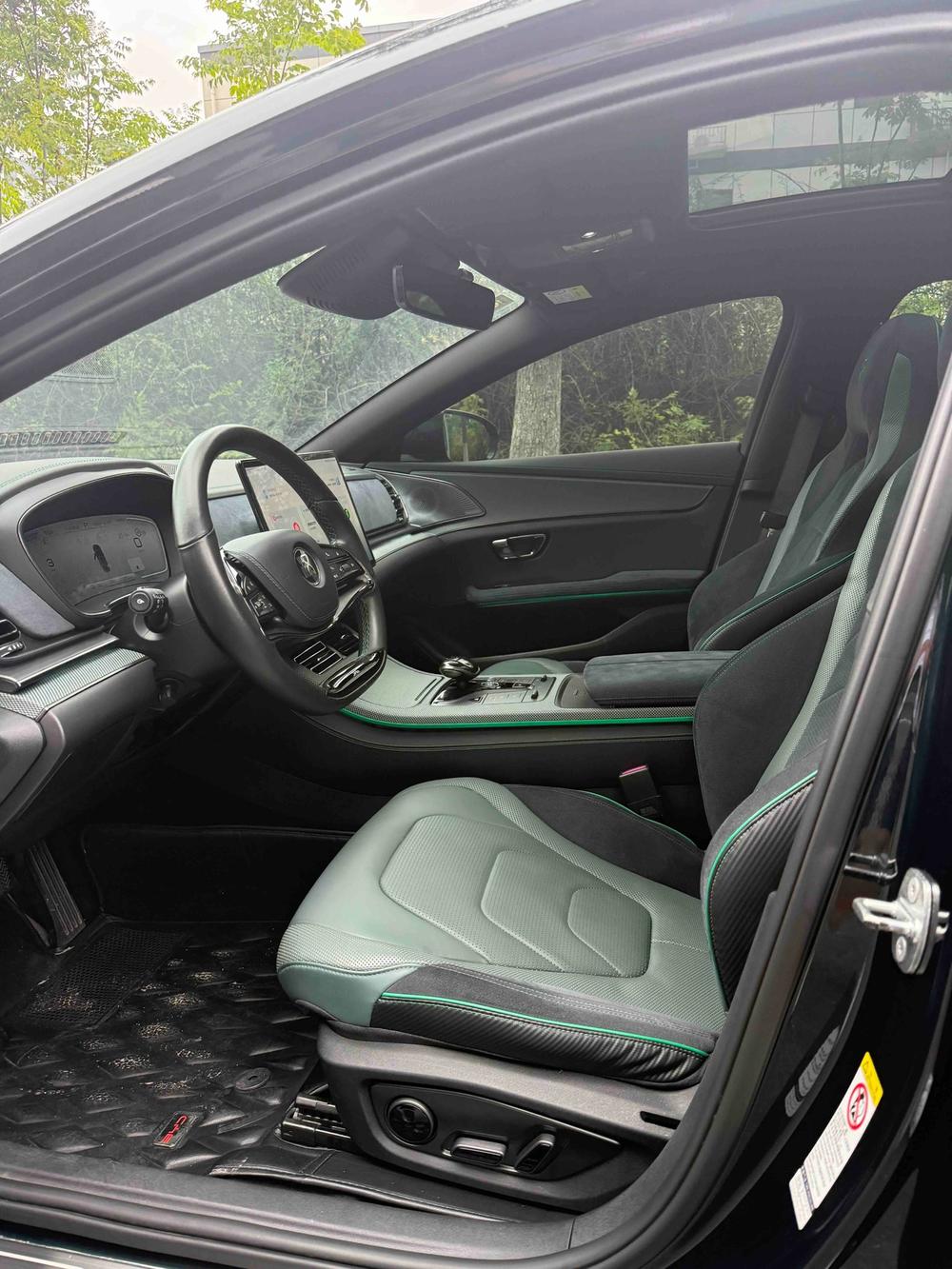 BYD Han 2022 image de voiture #6