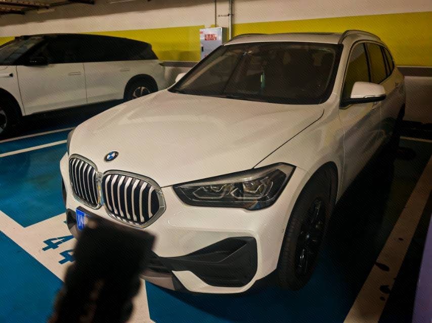 BMW X1 2020 BMW X1 2020 car image