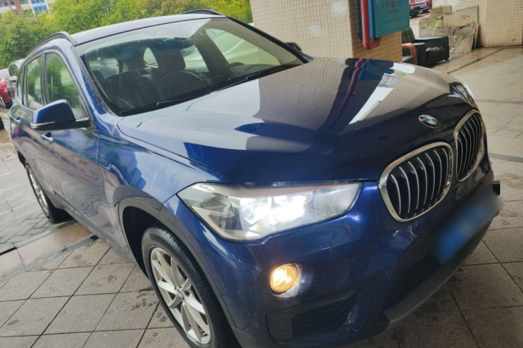 BMW X1 2019 #4 BMW X1 2019 car image #4