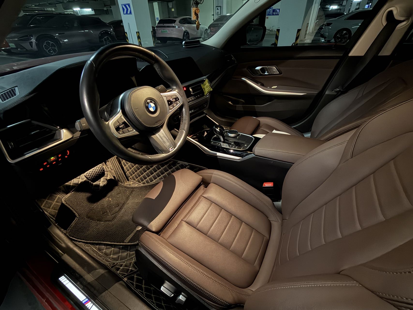 BMW 3 Series 2020 car image #9