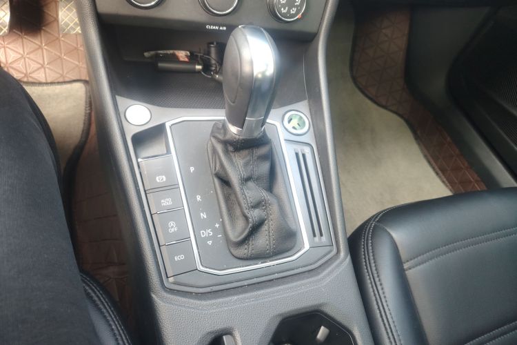 Volkswagen Lavida 2024 imagen de coche #14