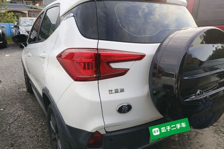 BYD Yuan New Energy 2019 #5 BYD Yuan New Energy 2019 car image #5