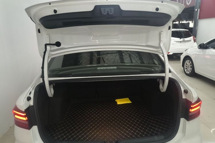 Volkswagen Lavida 2021 #19 Volkswagen Lavida 2021 car image #19